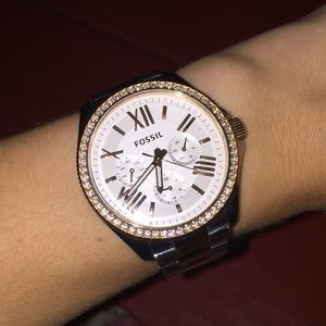FOSSIL WATCH 💟💟